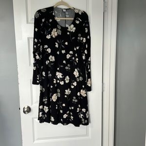 Black floral old navy long sleeve knit dress xl